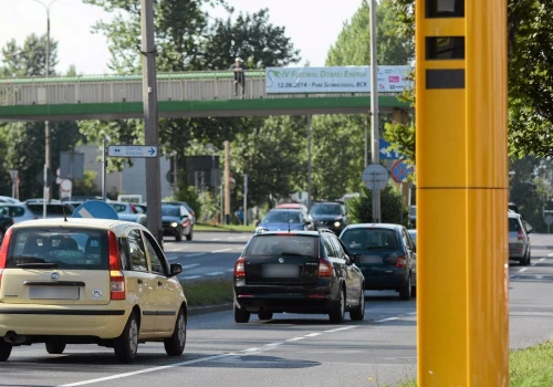 Kierowcy robią to zaraz za fotoradarem. Nie wiedzą, że kontrola może trwać dalej