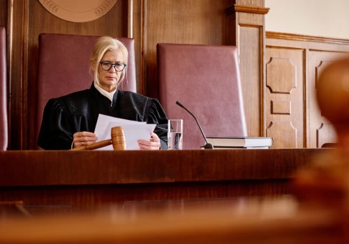 Sędziowie coraz starsi. Polskie sądy borykają się z poważną luką