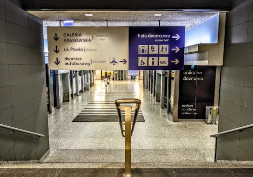PKP skróci nocne zamknięcie głównego holu Dworca Głównego