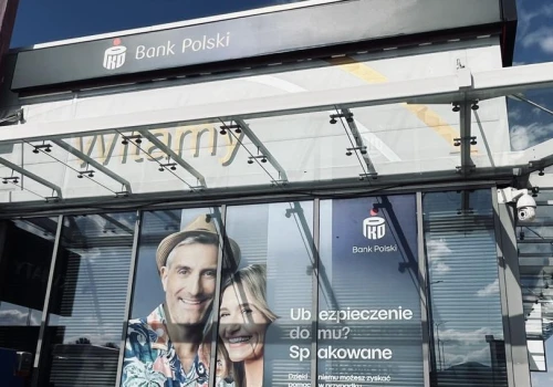 Płać za zakupy i zgarnij do 1200 zł. PKO Bank Polski oferuje moneyback na Allegro