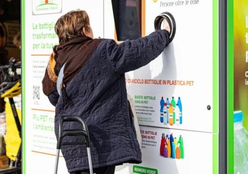 Francja rezygnuje z wprowadzenia systemu kaucyjnego. Rząd ma inne rozwiązanie