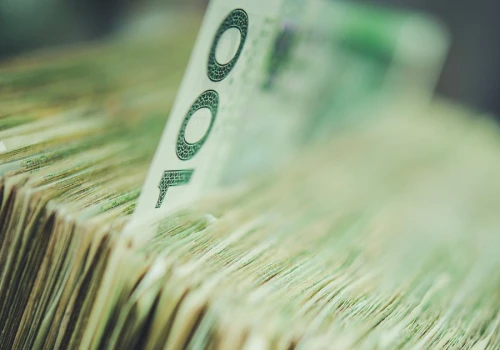 MF: w sierpniu Polacy kupili obligacje detaliczne za 8,2 mld zł