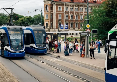 Miały informować, mogą dezorientować. ZTP rozdaje mapy tras, choć nie wie, kiedy zaczną obowiązywać