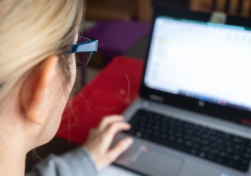 Wyciek danych. Jak sprawdzić czy PESEL, e-mail i telefon są bezpieczne?