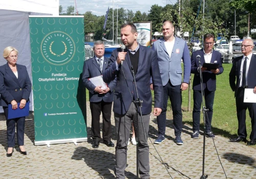 Kolejne nazwiska w Alei Sław Olsztyńskiego Sportu. Wśród nich legendy Stomilu i AZS-u
