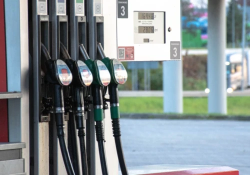 Nowe ceny paliw na stacjach. Diesel za ponad 8,75 zł/l. Jest komunikat ministra energii