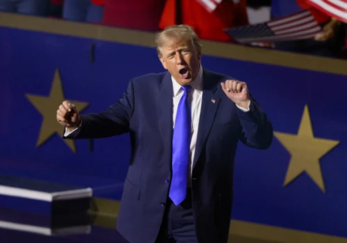 5 tysięcy dolarów dla każdego Amerykanina? Trump składa obietnicę wyborczą