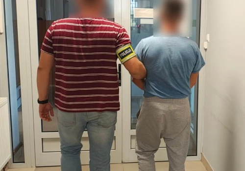 Dwaj mężczyźni zatrzymani, ponad kilogram narkotyków zabezpieczony – to bilans akcji łódzkich i wieruszowskich policjantów