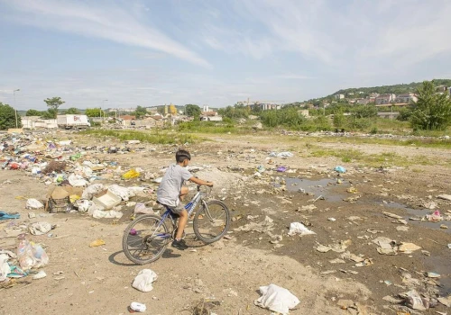 UNICEF: Ponad 171 milionów uczniów odczuło skutki kryzysu klimatycznego tylko w 2025 roku