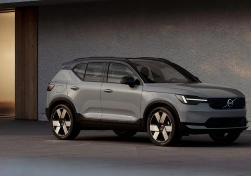 Volvo modernizuje modele XC40 oraz EC40. Świeży design, nowa technologia i jeszcze więcej bezpieczeństwa