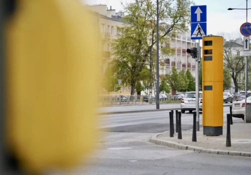 Warszawa stawia kolejne fotoradary. Sześć nowych lokalizacji na mapie miasta