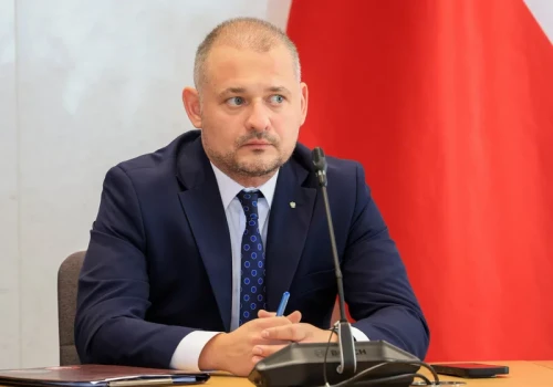Willa, BMW i Tajlandia. Poseł KO miał przyjmować luksusowe korzyści