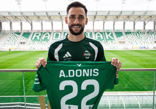 Drugi Donis na Struga! Anastasios nowym piłkarzem Radomiaka