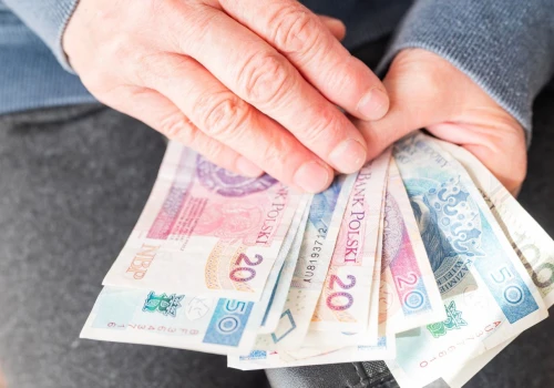 ZUS może ponownie przeliczyć emeryturę. Wystarczy dokument dotyczący pracy sprzed 1999 roku