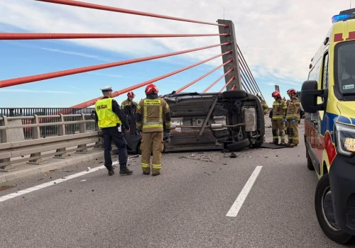 Wypadek na moście przy Kwidzynie. DK90 zablokowana