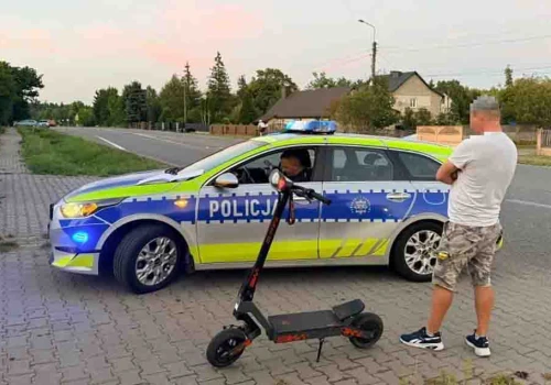 Dostał gigantyczny mandat za nieodpowiedzialną jazdę na hulajnodze elektrycznej