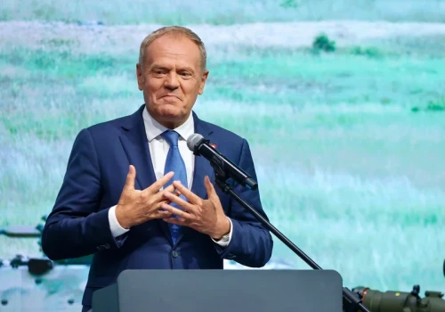 Polska będzie miała swojego Starlinka? Donald Tusk: To nie jest mrzonka