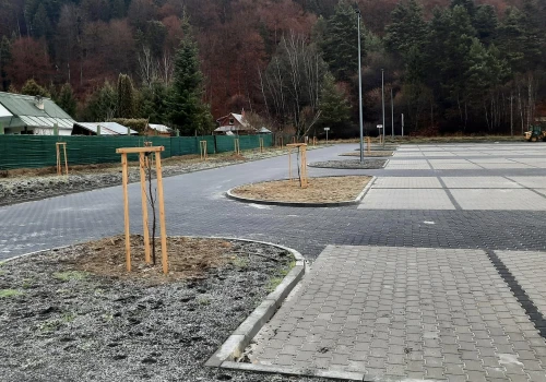Park&Ride w centrum Piwnicznej-Zdroju. Ma być ułatwieniem dla pasażerów kolei