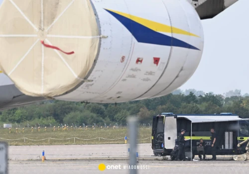 Nowe kulisy ataku drona na niemieckie lotnisko. Wiemy, kim są główni podejrzani
