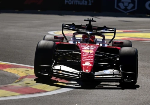 Leclerc liczy na mocne kwalifikacje w Madrycie. Ferrari tuż za Mercedesem