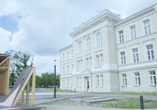 W starym budynku zbudowali drugi. Odwiedziliśmy nową siedzibę Sinfonii Varsovii