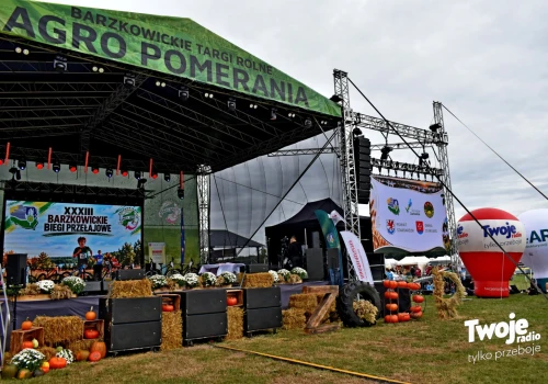 Barzkowice pełne wystawców i odwiedzających. Trwa Agro Pomerania 2026