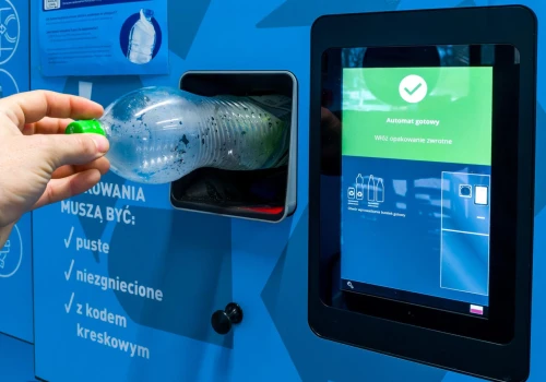 Butelki oddasz już nie tylko w sklepie. System kaucyjny czeka wielka zmiana