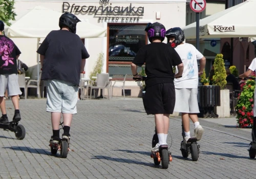 Hulajnogi zbierają śmiertelne żniwo. 38 ofiar w rok