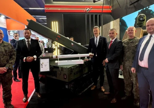 Hydra na autonomicznej KUNIE. PGZ i Nitro-Chem integrują pocisk 70 mm z bezzałogową platformą