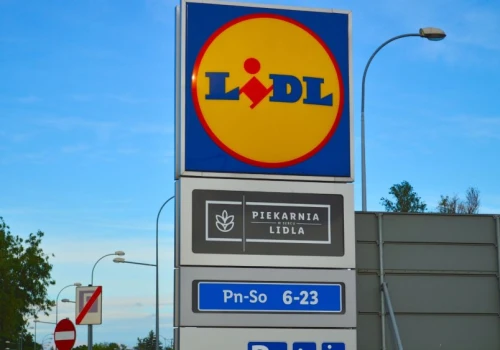 Ważna zmiana w Lidlu od października. Chodzi o bony kaucyjne