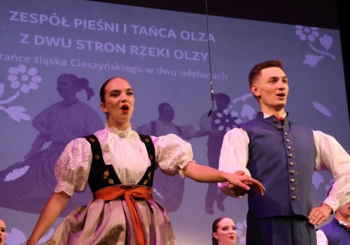 Jedna scena, trzy zespoły i różnorodny folklor. Druga edycja Mozaiki Folkloru za nami