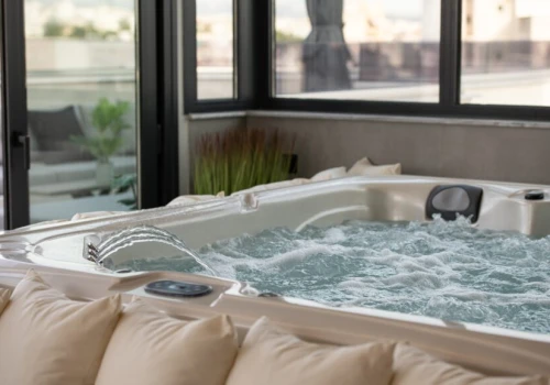 Tajemnicza śmierć pary z Londynu w jacuzzi wyjaśniona. Eksperci ostrzegają co robić w spa