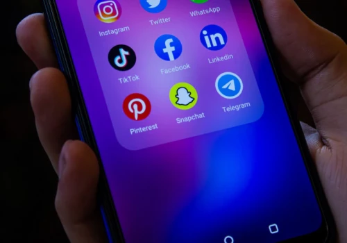 Skradziono ci telefon? Tak zabezpieczysz dane i konta przed złodziejem
