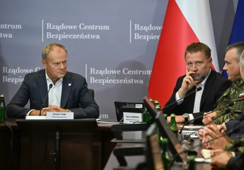 Tusk prostuje doniesienia po nocnych atakach Rosji: Nie potwierdzamy tego