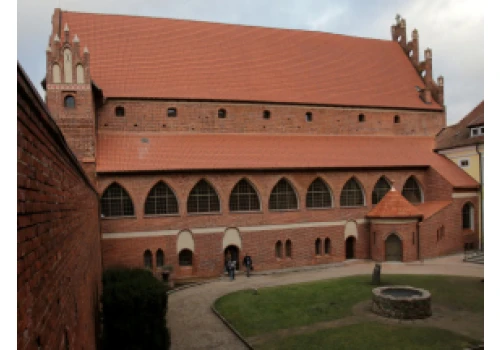 Tłumy na ostatnim zwiedzaniu zamku kapituły warmińskiej