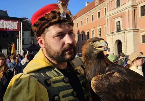Żywa lekcja „Marka Polski” w orszaku dziejów