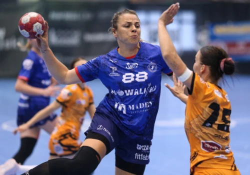 KRASOŃ MKS Piotrcovia lepsza od beniaminka