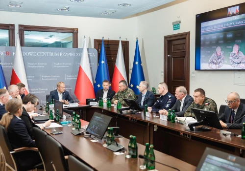 Tusk: Rosja jest gotowa do użycia groźniejszych dronów, tj. odrzutowych. Putin planuje zniszczyć przejścia graniczne z Ukrainą