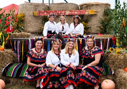 Góralskie rytmy, tradycyjne smaki i zabawa pod gwiazdami. W Myśliszewicach świętowali zakończenie żniw