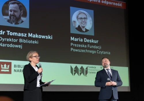 Stoisz w kolejce, wychodzisz z książką. Poczta Polska doceniona