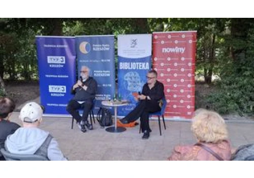 Tomasz Raczek gościem ostatniego spotkania w ramach Letnich Ogrodów Literackich w Rzeszowie