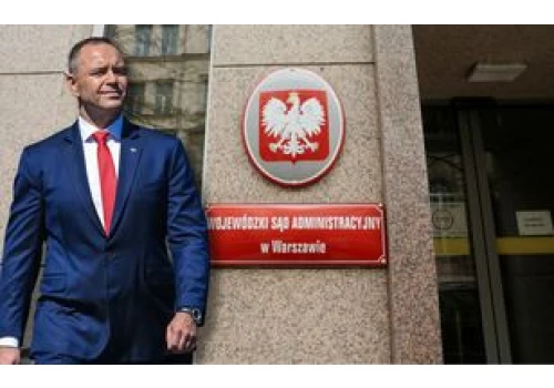Sędziowie zaskarżyli decyzję Nawrockiego. Skargi odrzucone