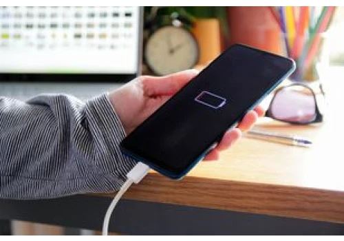 Do ilu procent ładować telefon? Eksperci nie mają wątpliwości