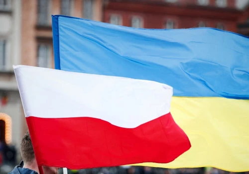 Ukraińcy wysyłają do kraju miliardy. Polska wciąż głównym źródłem