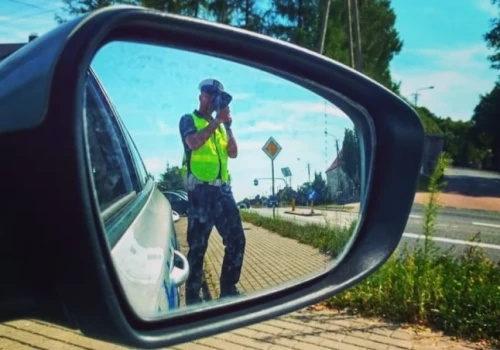 Pędził 106 km/h w terenie zabudowanym. Stracił prawo jazdy