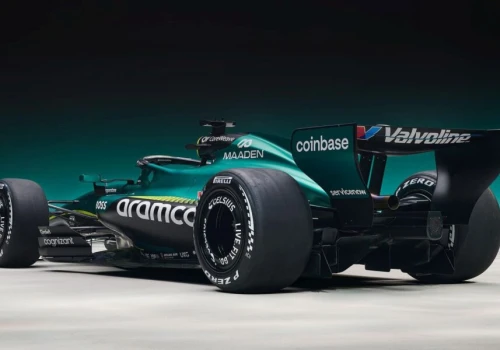 Honda zmienia szefa programu F1. Silnik Aston Martina ma poważne problemy