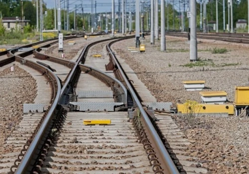 Linia 8: ZUE przebuduje odcinek Sędziszów – Miąsowa. Jest umowa
