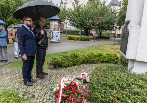 94. rocznica śmierci Żwirki i Wigury. Pamiętali o wybitnych lotnikach