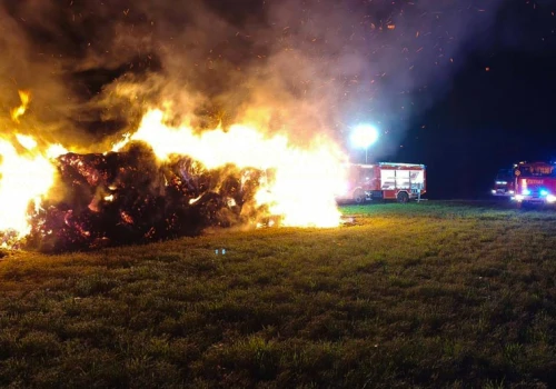 Pożar stogu w Gminie Zagórów