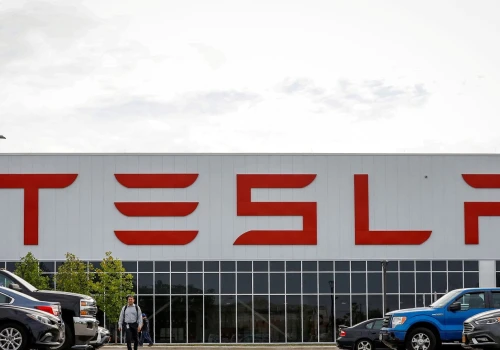 Tesla kazała czekać na niego prawie 9 lat. 1 października wreszcie go pokaże